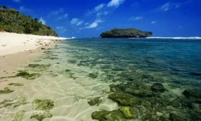 Pantai Sadranan Yogyakarta Gunung Kidul